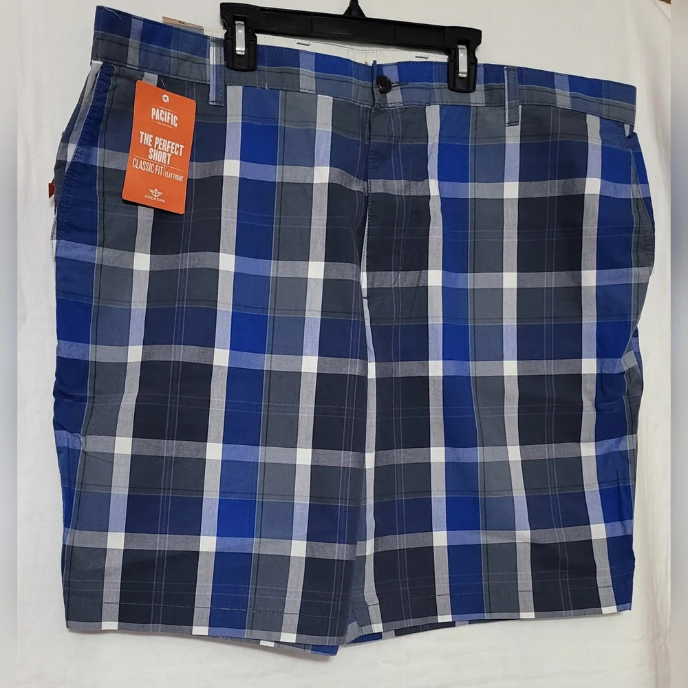 Dockers Mens Blue Gray White Plaid Classic Fit Y2K Preppy Chino Shorts Sz 42 New